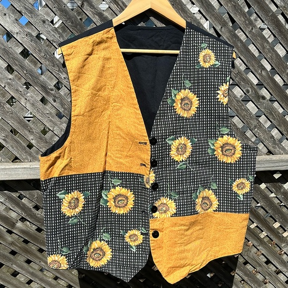 Handmade sunflower vest, vintage, women’s XL - Picture 1 of 9